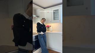 unboxing my new SMEG kettle ✨🌷smegkettle smeg kitchenware unboxing kitchenorganization [upl. by Kcinom]