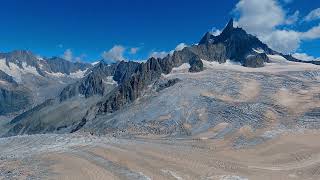 LE PANORAMIC DU MONT BLANC [upl. by Etteiram]