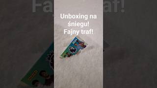 UNBOXING NA ŚNIEGU SPOKO TRAF KARTY PANINI shorts [upl. by Ahsiuq493]