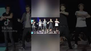 1d Dancing on Macarena ✨😅 Part 3  ONE DIRECTION 💝 [upl. by Arielle]