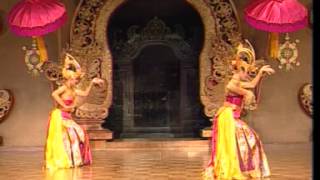 Tari Cendrawasih Dance [upl. by Messere]