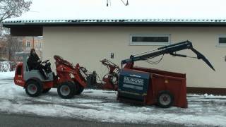 Weidemann Hoftrac mit fahrbaren Silokamm [upl. by Llaccm807]