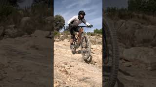 Test Orbea Rise en rock garden [upl. by Scrivens420]