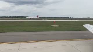 Delta 717 Takeoff from Detroit [upl. by Singer]