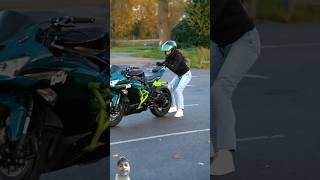 Lady biker moto stunt [upl. by Sajovich114]