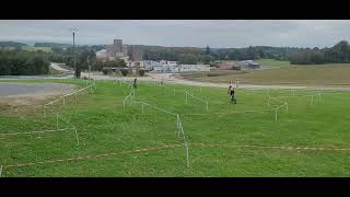 Dernier tour cyclo cross de Cormoz U13 je passe la bute en tête et ça passe [upl. by Stalder798]