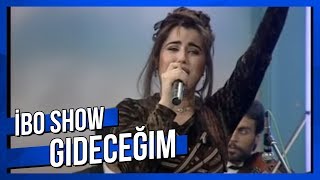 Gideceğim Bu Ellerden  Seher Dilovan  Canlı Performans [upl. by Sungam]