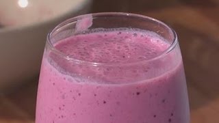 How To Prepare An Easy Smoothie Recipe [upl. by Andri]