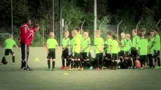 Feyenoord Soccer Schools 20142015 [upl. by Chaing]