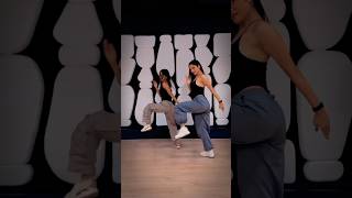 AsalameEIshqum  Dance trending  Sonali Bhadauria  shortsdance [upl. by Veljkov542]