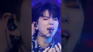 몬스타엑스 기현│MONSTA X  BEASTMODE 비쥬얼 찢어버리는 유기현 [upl. by Mauretta]