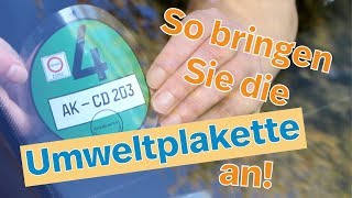 Umweltplakette anbringen so gehts I Kennzeichenboxde [upl. by Devin]