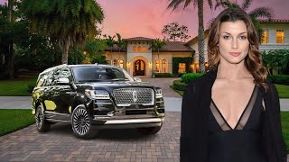 Bridget Moynahans HUSBAND Age Height Parents Real Estate amp NET WORTH [upl. by Aleak]