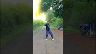 Kaun sa dance video Achcha hai comment karodancecraze shortfeed shorts dance trending [upl. by Lebezej]