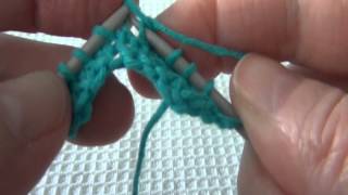 ► TRICOT  DIMINUTIONS DANS LE RANG A LENDROIT AU TRICOT VIDEO HD ♥ [upl. by Arondel320]