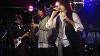 quotHalf Moonquot 金子マリ＆バッグスバニー Cover  tRiky at LIVE in ARUTOBENRI [upl. by Cirle]