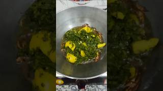 Aloo palak recipe l shorts cooking viral recipe [upl. by Ninaj]