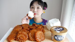 장인한과 약과와 생크림 먹방🧸핵꾸덕 핵쫀득 약과 덕후의 최애약과 ft 아이스크림 REALSOUND MUKBANG  Korean dessert Yakgwa D [upl. by Hafinah]