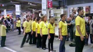 Flashmob IKEA Evry par Acroswing [upl. by Favian]