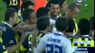 Volkan Demirel Koyduk mu   Fenerbahçe Şampiyonluk Töreni 2011 [upl. by Cloutman434]