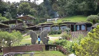 Visita al pueblo de los HOBBITS llamado Hobbitenango en la Antigua Guatemala [upl. by Cleodell]