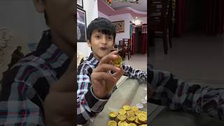 Kunali k liye itne sare gold coin [upl. by Idram]