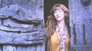 Loreena McKennitt  Stolen Child Live [upl. by Yleve]