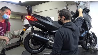 installing AKRAPOVIC on YAMAHA XMAX 300 [upl. by Gorey]