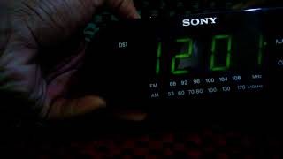 Radio Sony dream machine clock radio icfc128 [upl. by Ytsrik]