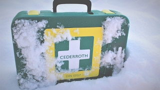 Apteczka Cederroth First Aid Kit XL DIN 13157 [upl. by Aratak]