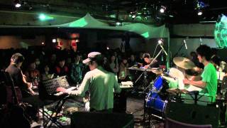 山本精一ampTHE CROWN OF FUZZY GROOVERS quotMantralquot 20111225SDLX [upl. by Jessamine]