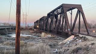 Darkening sky in a dry winter as 3922 races over the bridge [upl. by Ynattib]