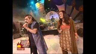 Lavanya amp Hariharanji performing Oddiyanam Live in Chennai [upl. by Osborn37]