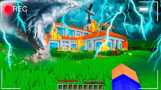 MI CASA ES DESTRUIDA POR DESASTRES NATURALES EN MINECRAFT TROLL 😱🌪️ [upl. by Mulry]