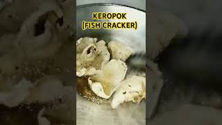 Frying Fish Cracker KEROPOK asmr frying sounds shorts satisfying asmr viralshorts shortsfeed [upl. by Ayekim]