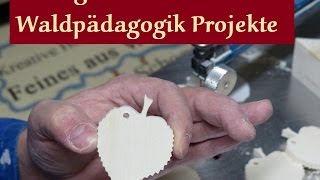 Zackige Lindenblätter für Waldpädagogik Projekte an der Hegner Dekupiersäge gesägt [upl. by Haskell]