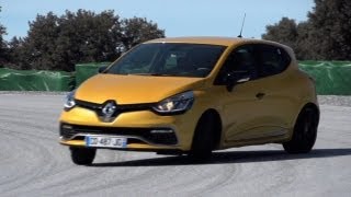 Renault Clio RRS 200 EDC On Road and Track  CHRIS HARRIS ON CARS [upl. by Lindbom]