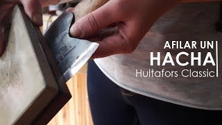 Cómo afilar un hacha Hultafors Classic Trekking Axe Consejos cuidados y técnicas  Axe sharpening [upl. by Bautram]