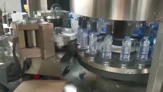 automatic labeler Water Bottle Hot melt glue labeling machinelabelingmachine [upl. by Manton173]