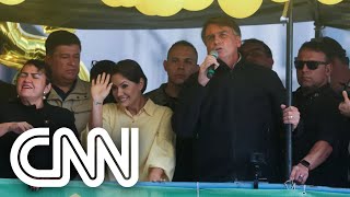 Análise Bolsonaro participa de desfile em Brasília  NOVO DIA [upl. by Atteloc682]