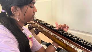 How to play arohana avarohana of madhyamavathi raga [upl. by Attelrahs]