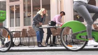 La première terrasse réservée aux 1 les plus riches [upl. by Onidranreb]