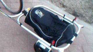 Carry Freedom City bicycle trailer [upl. by Namzaj]