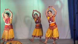 bomma dance with Venisree  temple [upl. by Rfinnej]