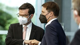 Scholz ohne Maske im Regierungsflieger Buschmann hält Verhalten für politisch unklug  AFP [upl. by Semajwerdna]