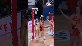 Dwyer keeps it in  Suncorp Super Netball [upl. by Mauricio]