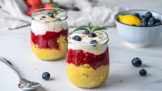 Quinoa Milchreis mit Obst Rezept für ein gesundes Frühstück [upl. by Evangelist]