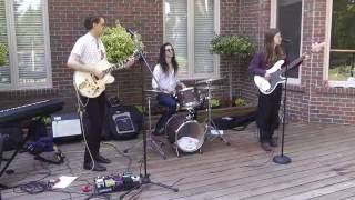 Apache Shadows Cover  Andy B amp The Honeytones [upl. by Fennell]