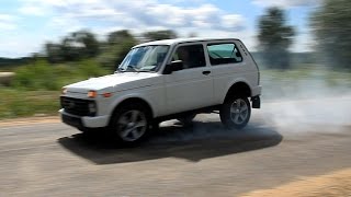 LADA 4x4 Urban Нива Торможение со 100 кмч Крены кузова [upl. by Naraa]