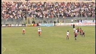 CROTONE BENEVENTO 3 a 1 semifinale play off del 6 giugno 2004 [upl. by Yedarb]